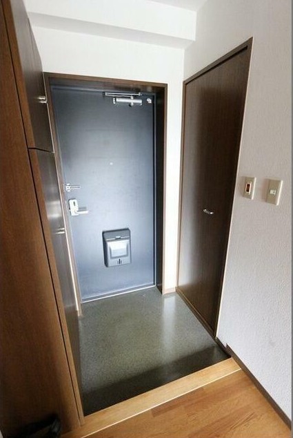 玄関　玄関部分