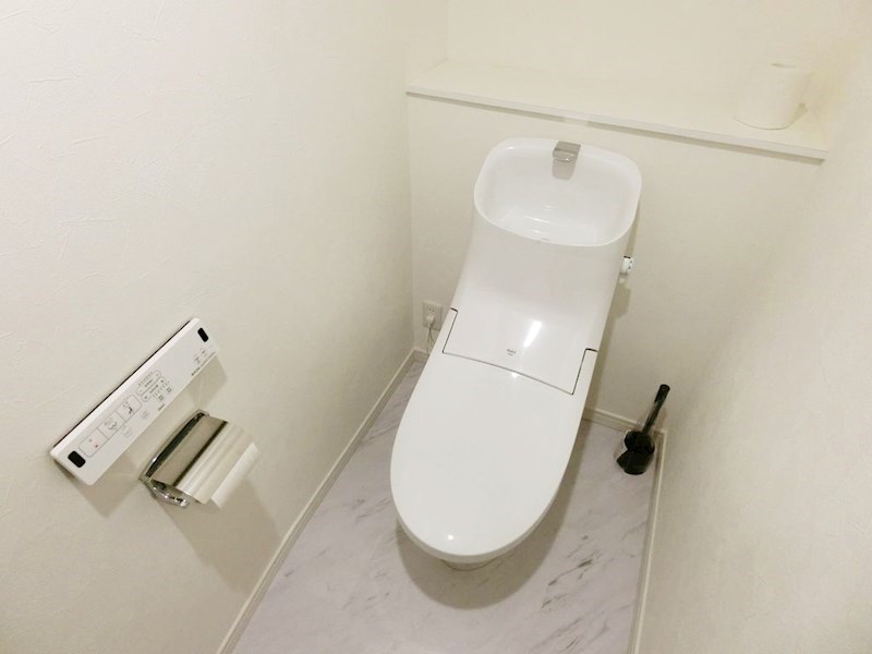 トイレ　別部屋参考写真