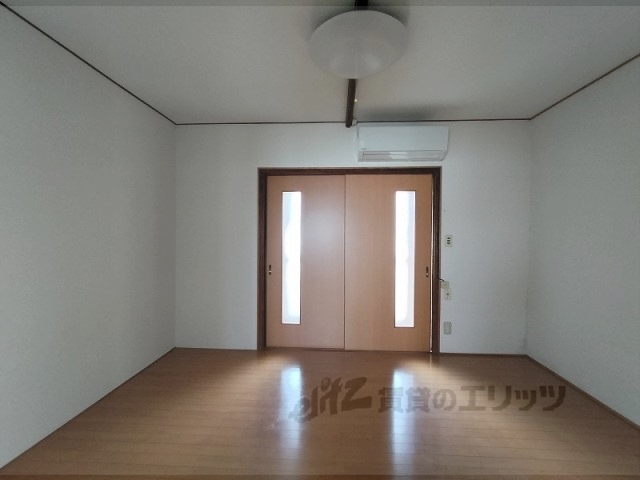 居室・リビング　居室