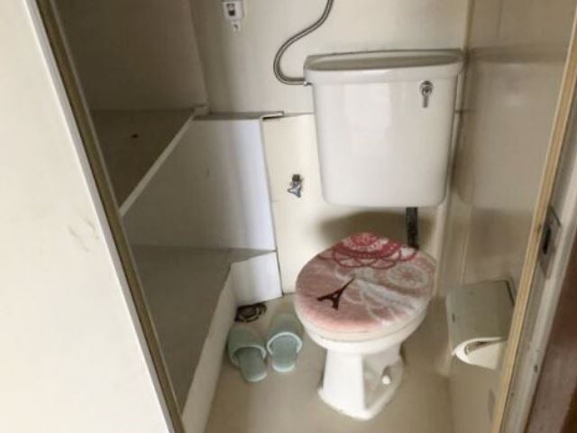 【札幌市北区北三十六条西のアパートのトイレ】