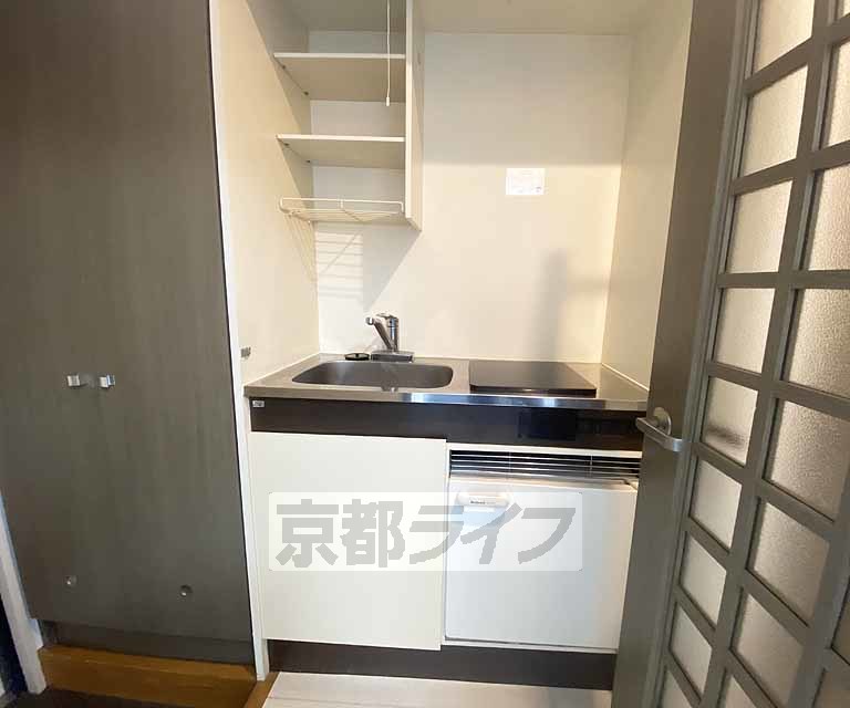 キッチン　コンパクトで使いやすい浴室です。