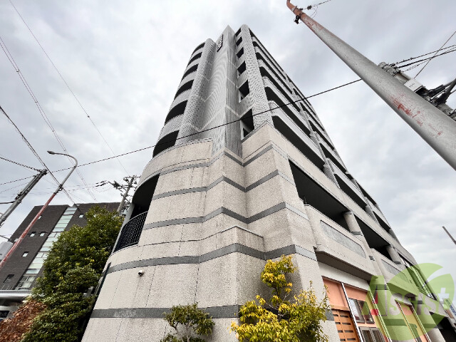 【パレス東洋神戸館の建物外観】