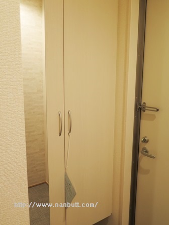 玄関　シューズボックス付き玄関