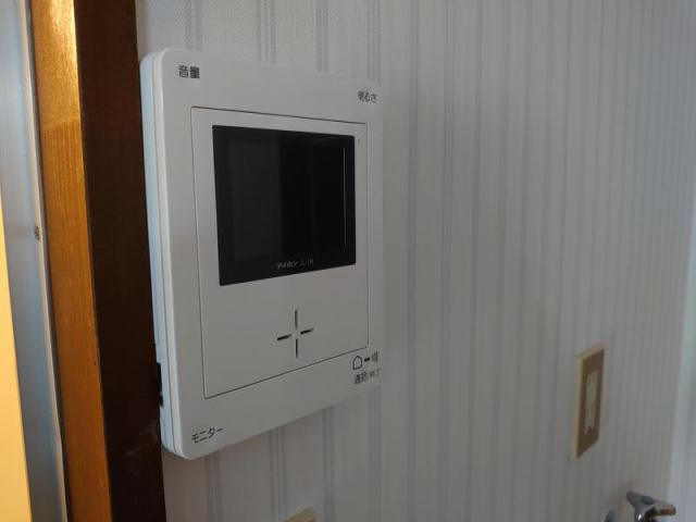 セキュリティ　モニター付きインターホン