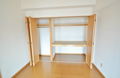 収納　6帖洋室クローゼット