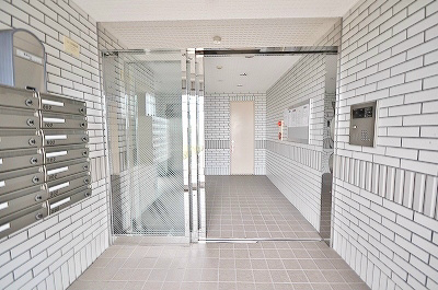 エントランス　オートロック