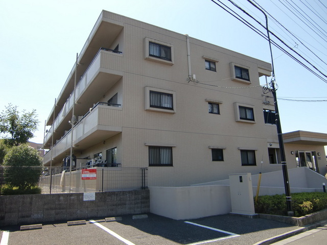 タカーラ・ハーヴェスト弐番館の建物外観