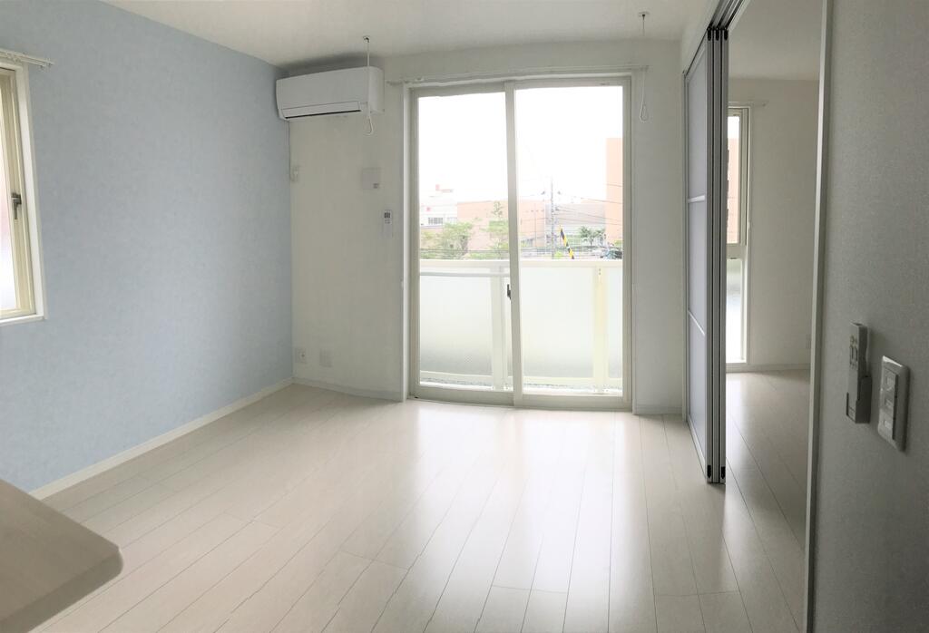 居室・リビング　高速インターネット無料