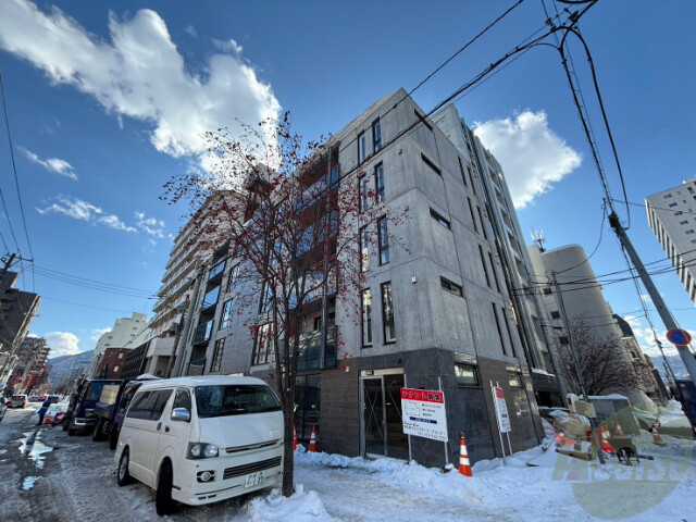 建物外観　札幌市中央区大通西２３「Ｌ・Ａ大通」