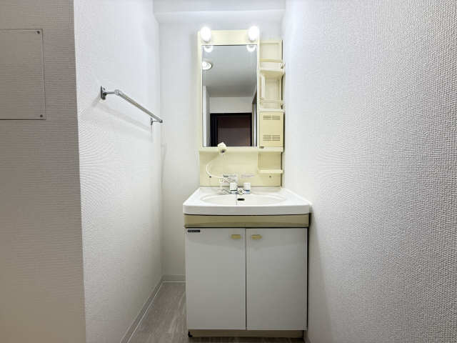 コスモIIの内装写真