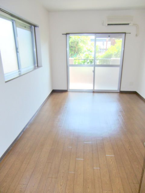 居室・リビング　現状優先