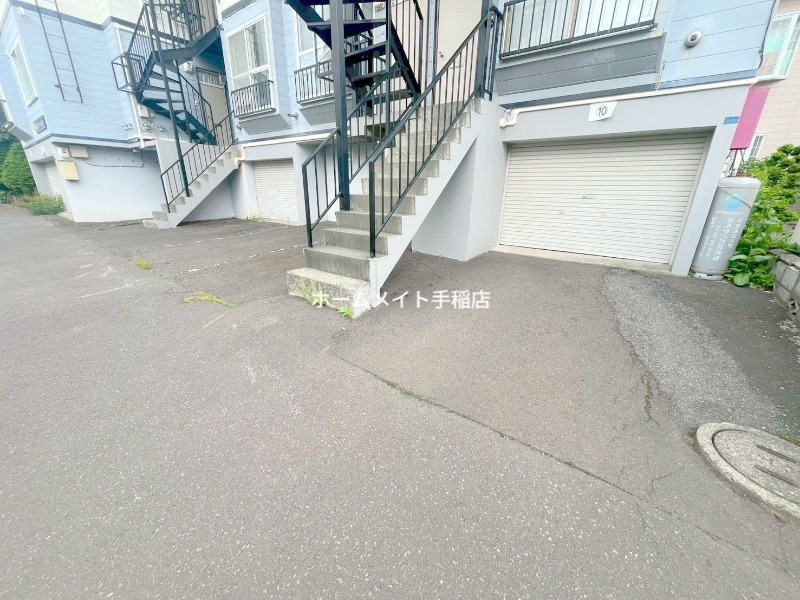 駐車場　車庫高さ１７０ｃｍ現地要確認です！