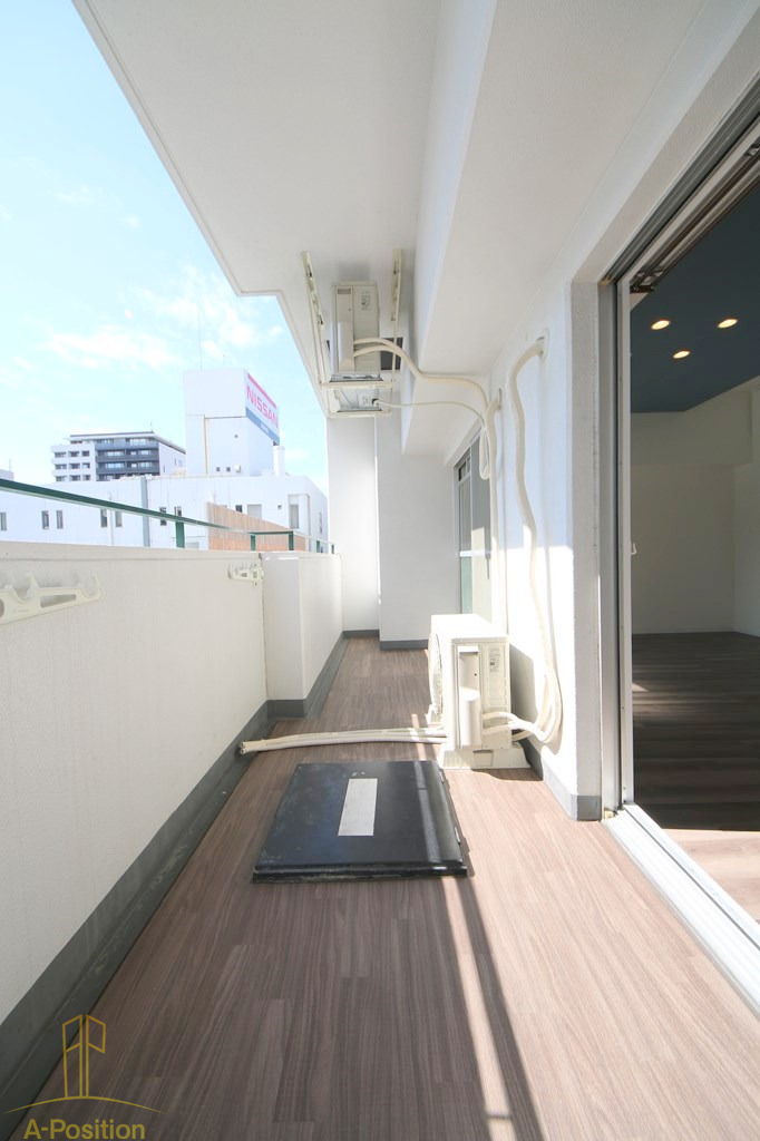 バルコニー　テン・フォーティ