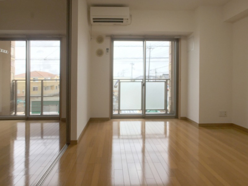 居室・リビング　図面と現状に相違がある場合には現状を優先