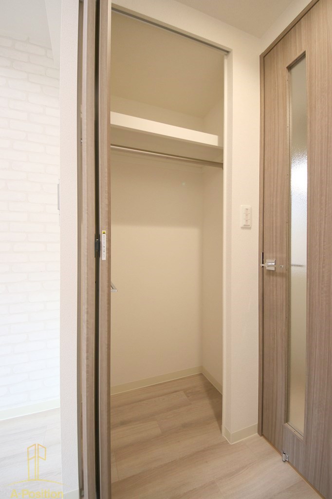 収納　プレサンス天満橋ヴェルエラ