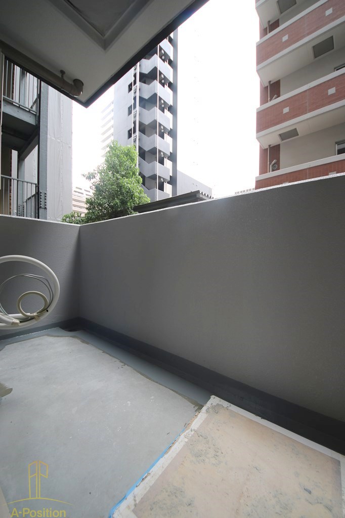 バルコニー　プレサンス天満橋ヴェルエラ