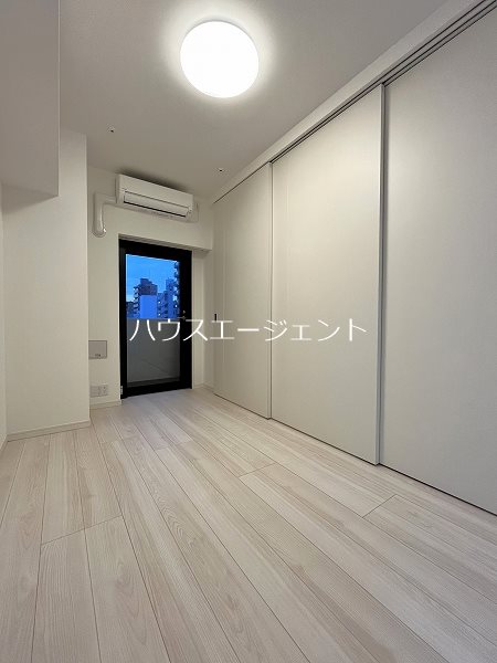 居室・リビング　8帖のLDKです※参考画像