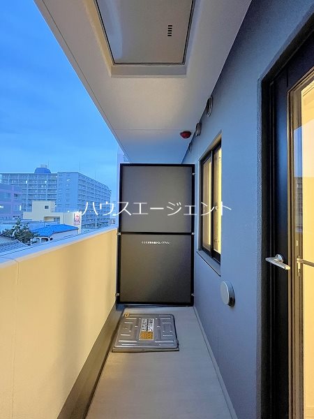 バルコニー　バルコニーです。※参考画像