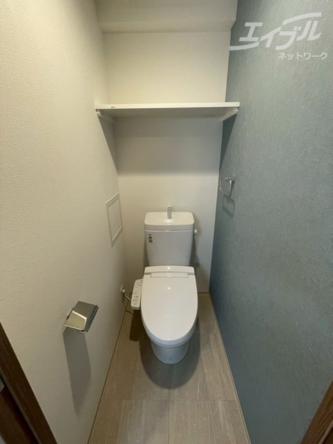 トイレ　ウォシュレット付いてます！