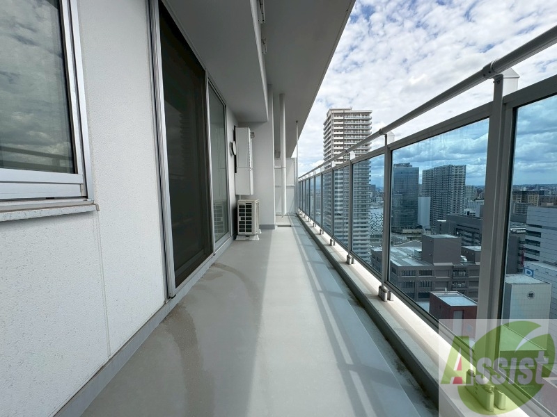 バルコニー　バルコニーが付いていますので一息ついてみてはいかがですか。