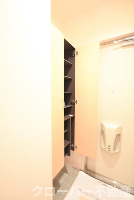 玄関　シューズボックス（トールタイプ）