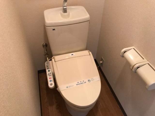 トイレ　シャワー付トイレ