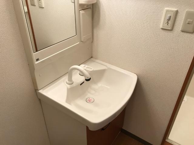 洗面設備　洗髪洗面化粧台