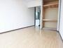 居室・リビング　キレイなフローリングのお部屋です
