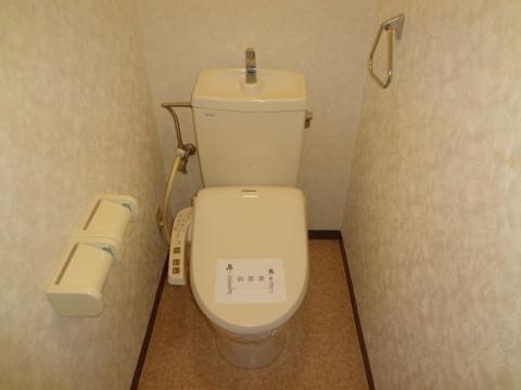 トイレ　シャワー付トイレ