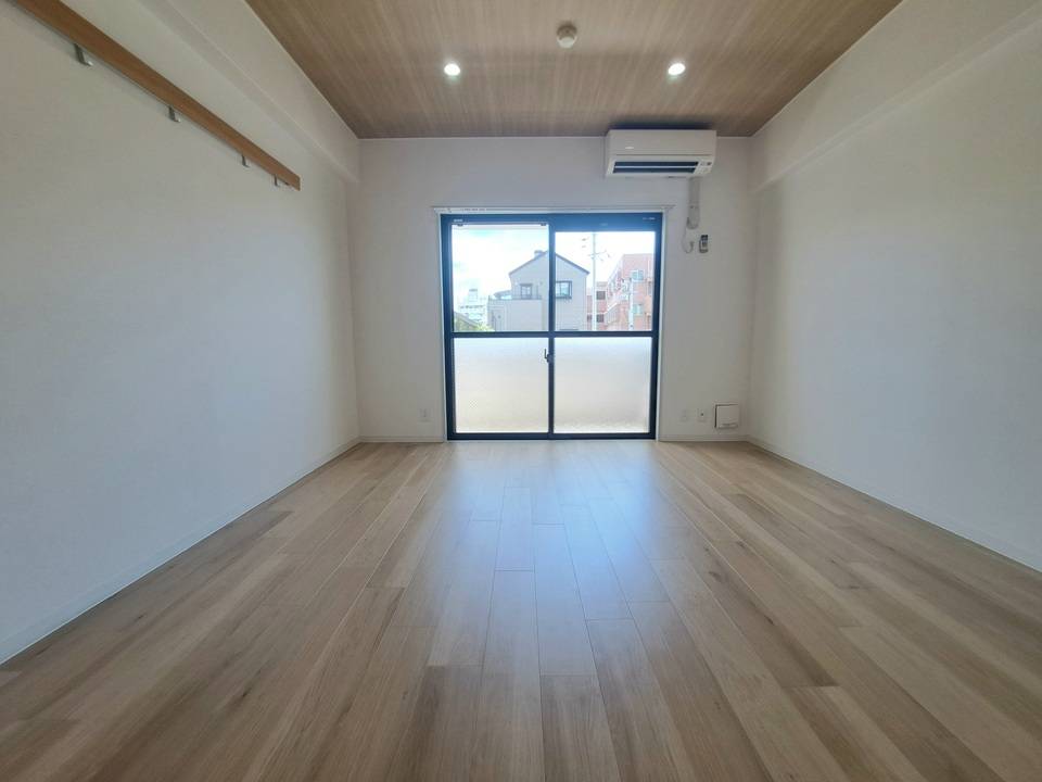 居室・リビング　リビング