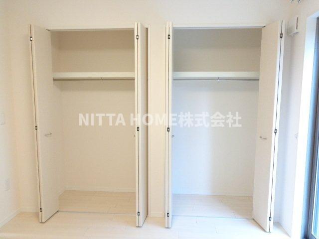 収納　洋室についている収納です◎