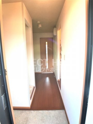 玄関　シンプルで使いやすい玄関です