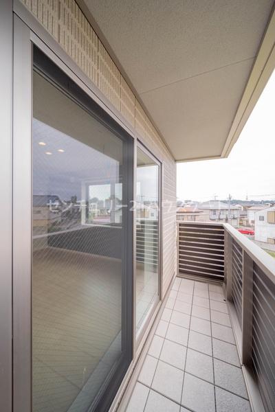 バルコニー　リビング側