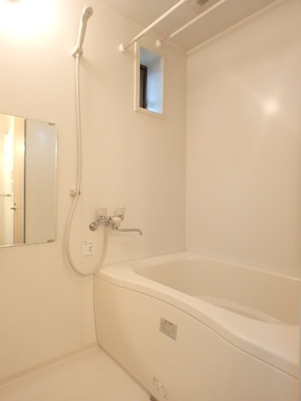 バス・シャワールーム　図面と現状に相違がある場合には現状を優先