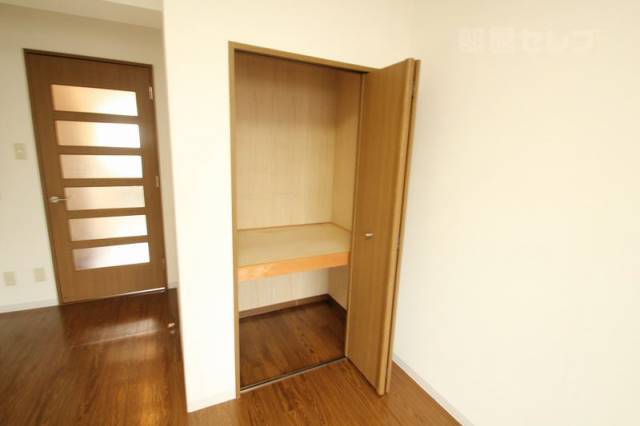 収納　＊３０３号室参照