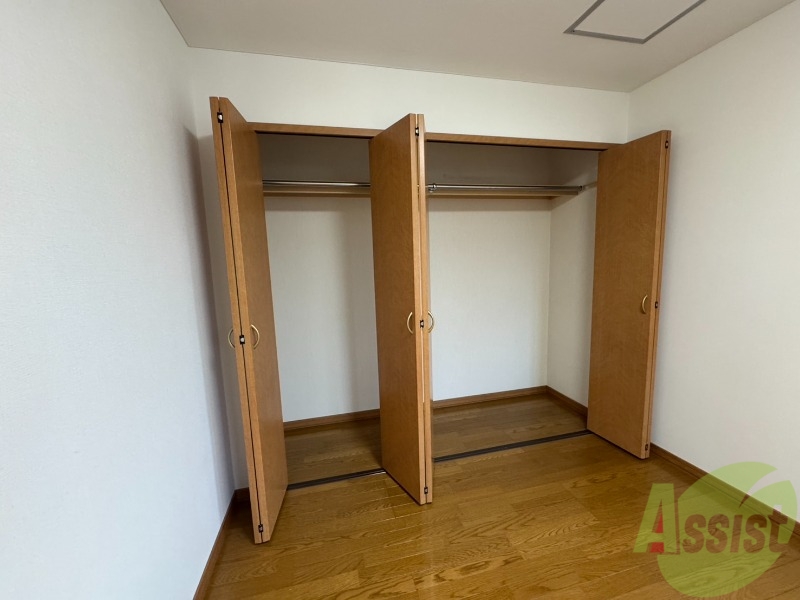 収納　こちらは収納です。物をしまう事ができますね！