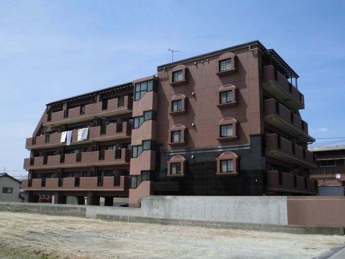建物外観　宇美町でのお部屋探しは、トーマスリビング粕屋店へご相談下さい