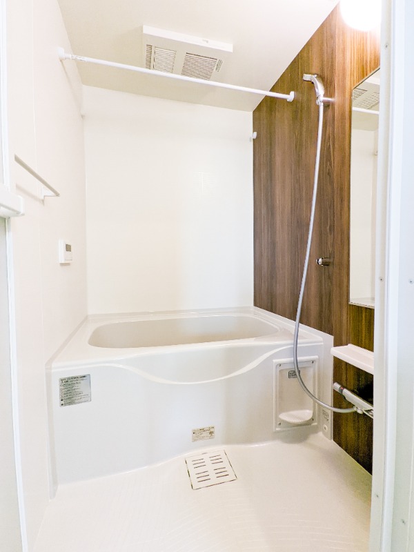 バス・シャワールーム　図面と現状に相違がある場合には現状を優先