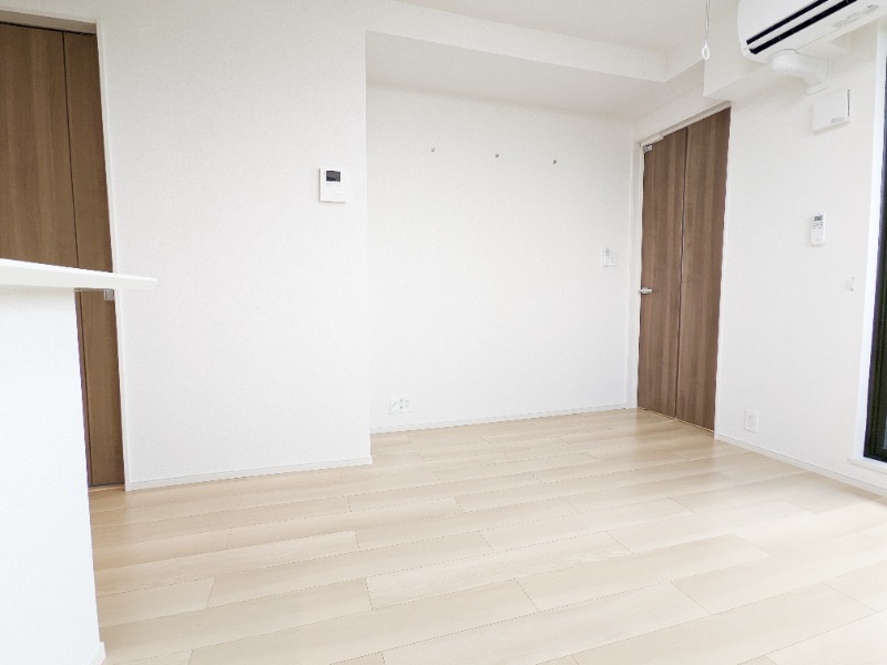 居室・リビング　図面と現状に相違がある場合には現状を優先