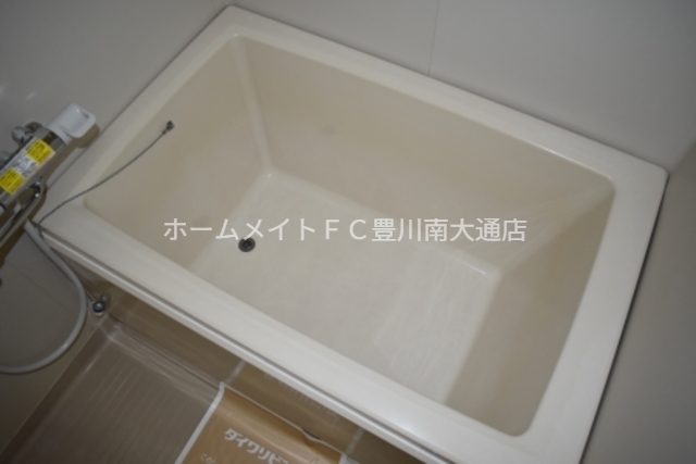 バス・シャワールーム　同型別部屋写真