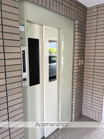 ロビー　ロビー