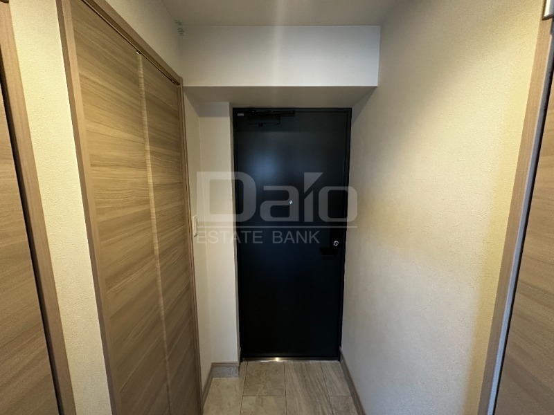 玄関　※写真は同タイプ別部屋です。