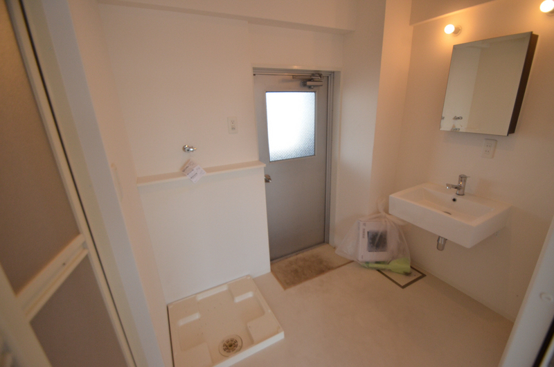 洗面設備　落ち着いた雰囲気を醸し出す洗面所、脱衣所です！