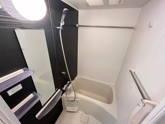 バス・シャワールーム　日々の疲れを癒すお風呂付です