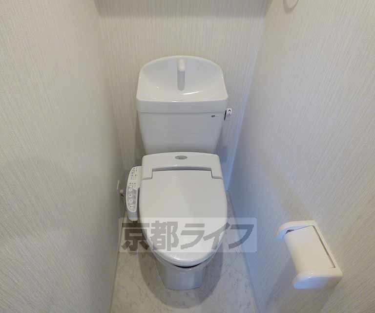 トイレ　きれいなトイレです。