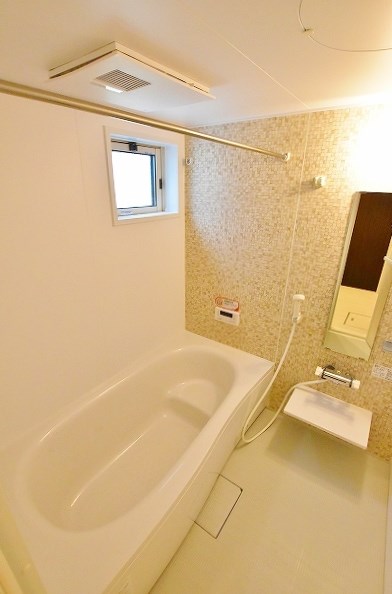 バス・シャワールーム　★浴室乾燥機(暖房・涼風機能)★