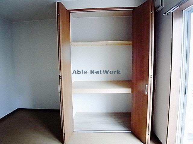 収納　同型モデル