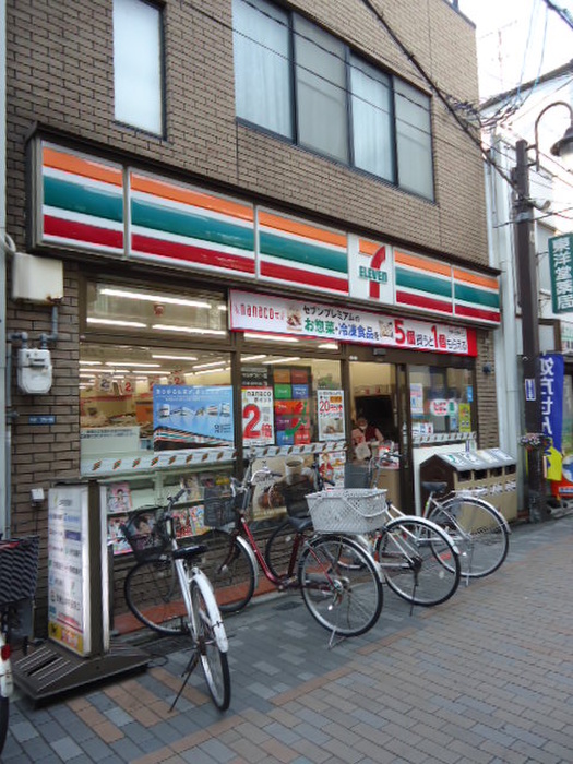 コンビニ　セブンイレブン 門真幸福町店（コンビニ）まで111m