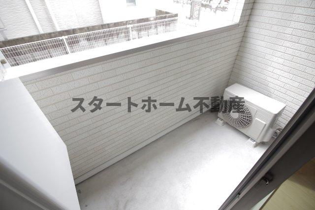 バルコニー　落ち着いた時間を過ごせるバルコニーです