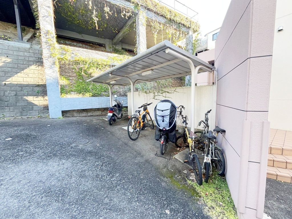 その他共有部分　駐車場